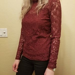 Long sleeve lacy shirt with camisole